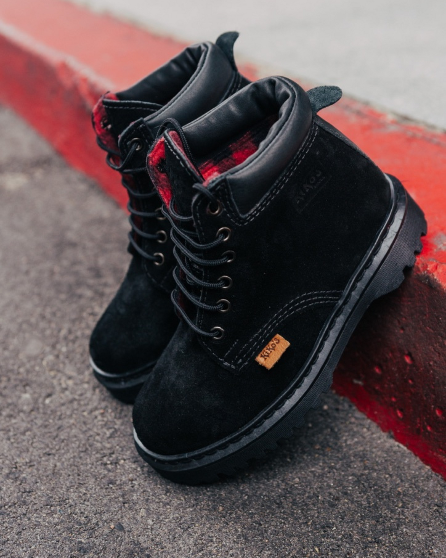 Classic: Bota Kiko's Negro