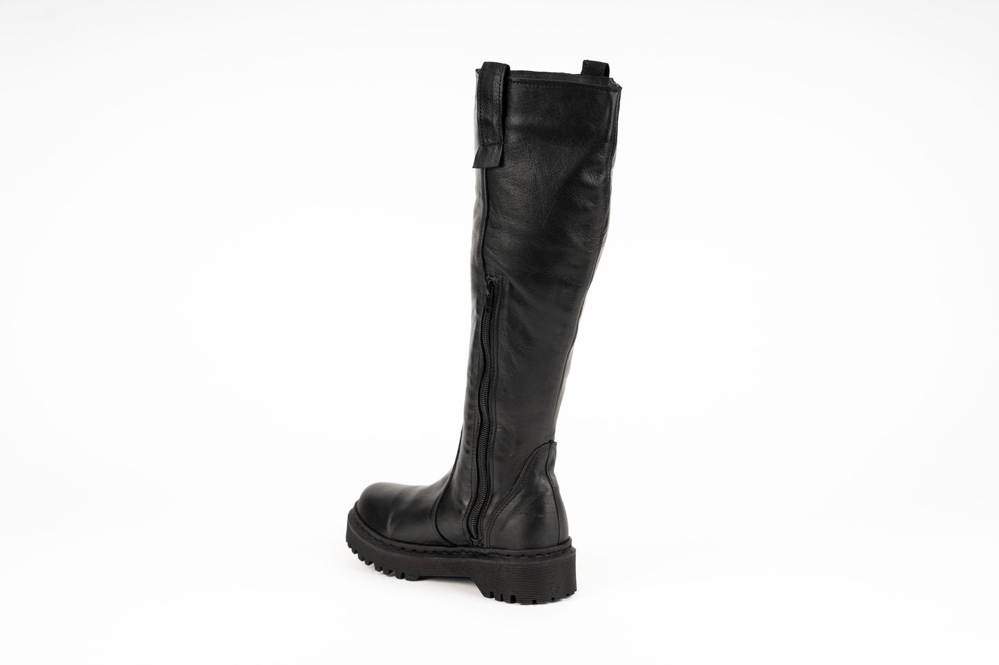 Berna: Bota Kiko's Negro