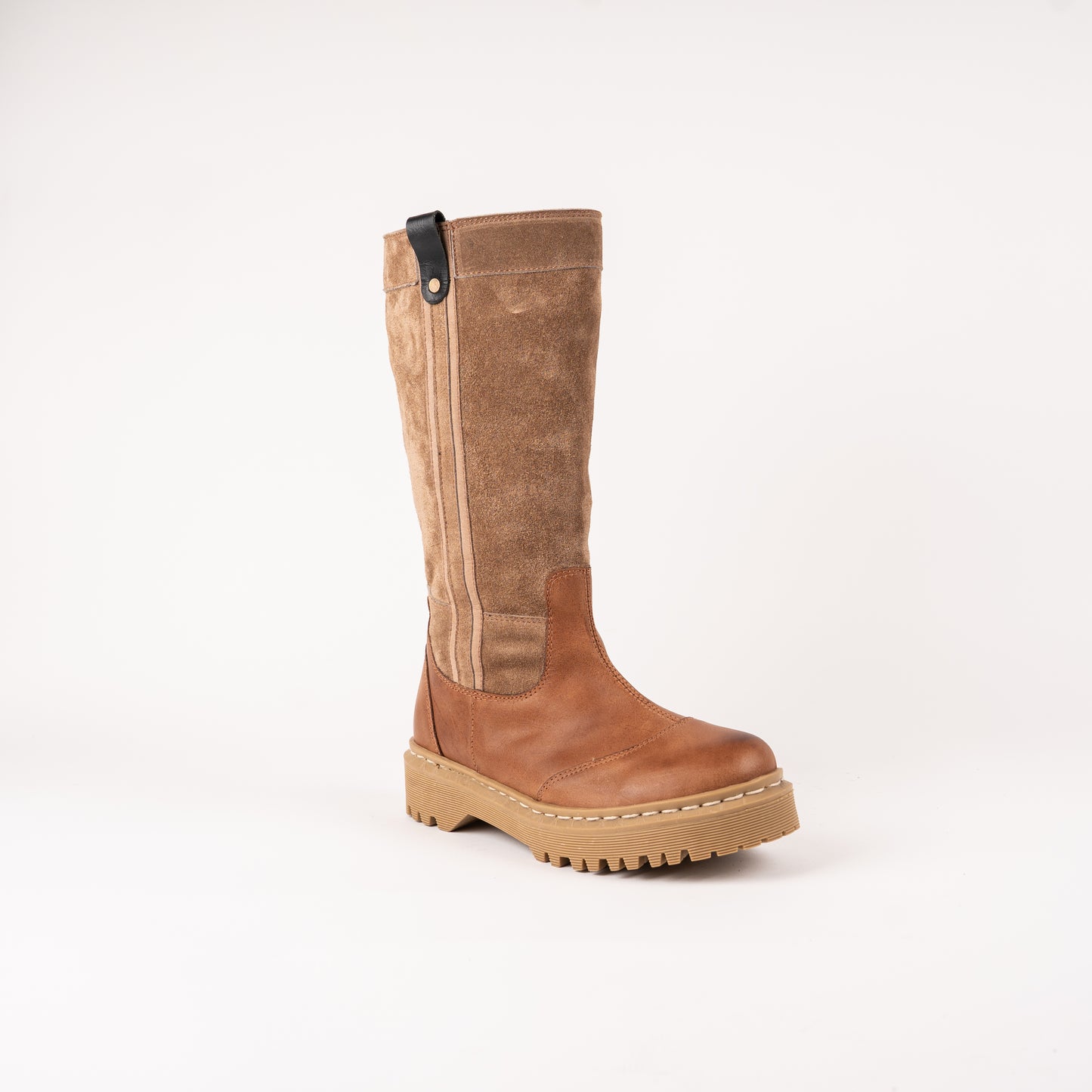 Luisa: Bota Kiko's Terracota y Arena