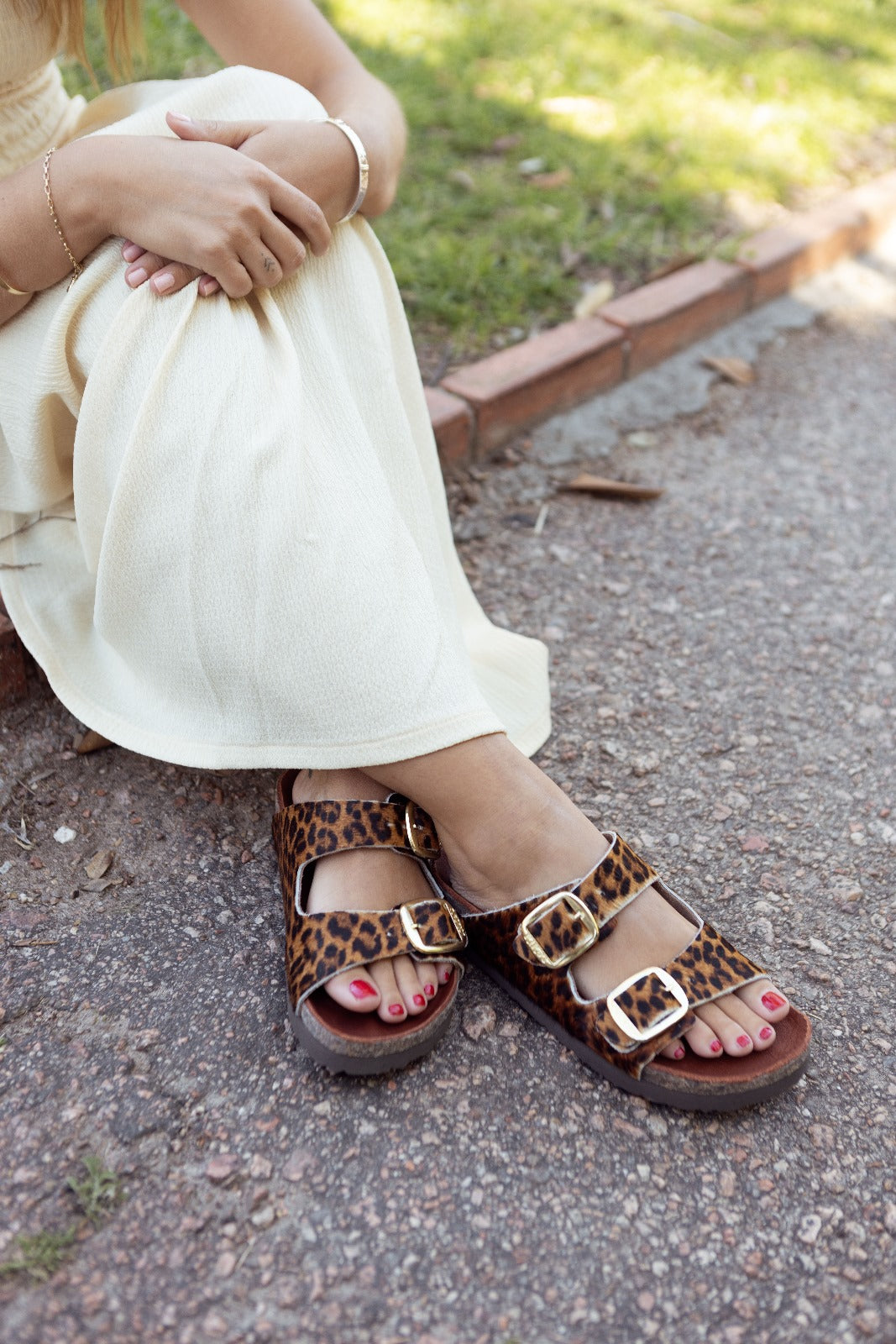 Clover: Sandalia Kiko's dos hebillas Leopardo